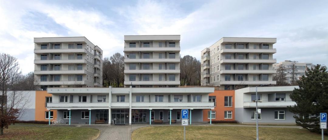 Vizualizace prezentovaná Hospicem Chrudim v petici z ledna 2026